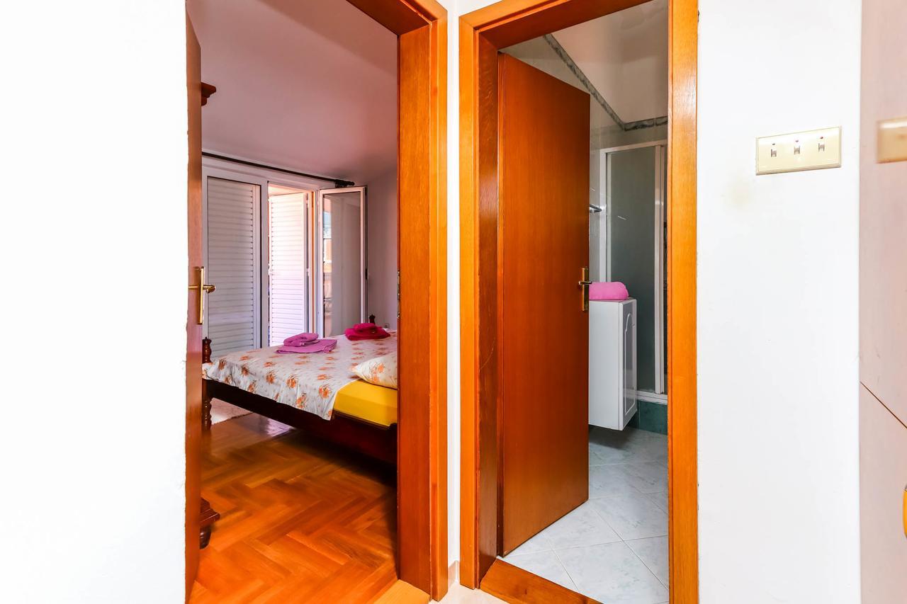 Apartment Mario Будва Екстер'єр фото