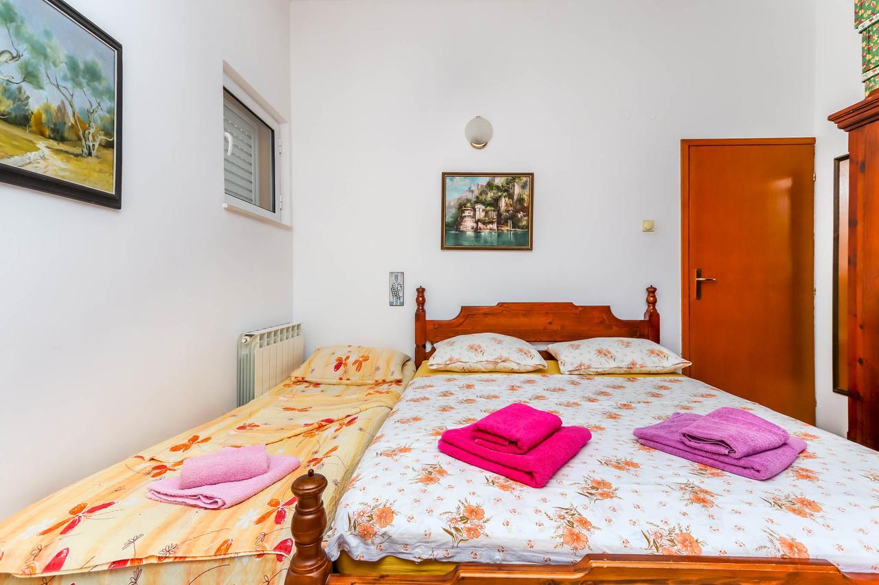 Apartment Mario Будва Екстер'єр фото